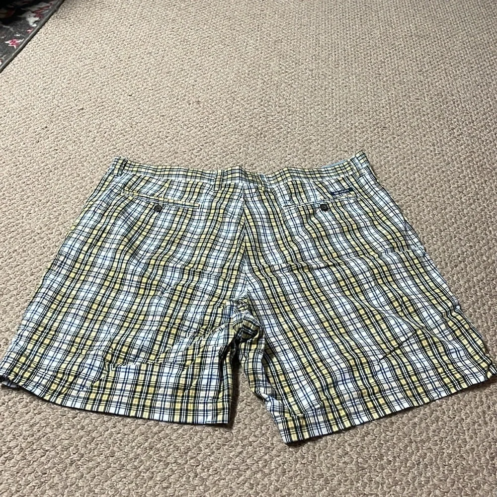 Chaps size 42 yellow and blue plaid shorts